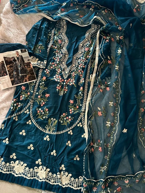 ZIAAZ DESIGNS 558 PAKISTANI SALWAR SUITS