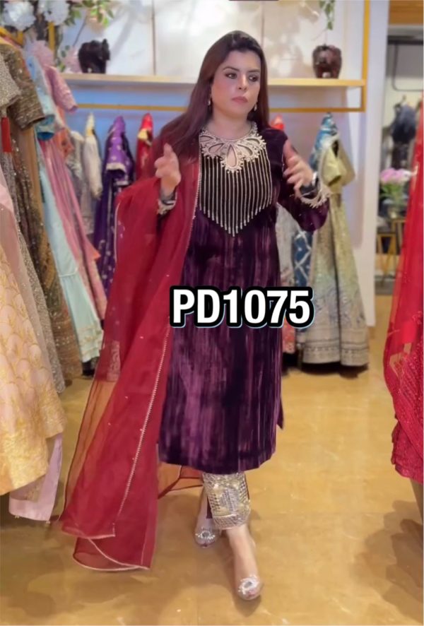 AAROHI DESIGNER PD 1075 VELVET SALWAR SUITS