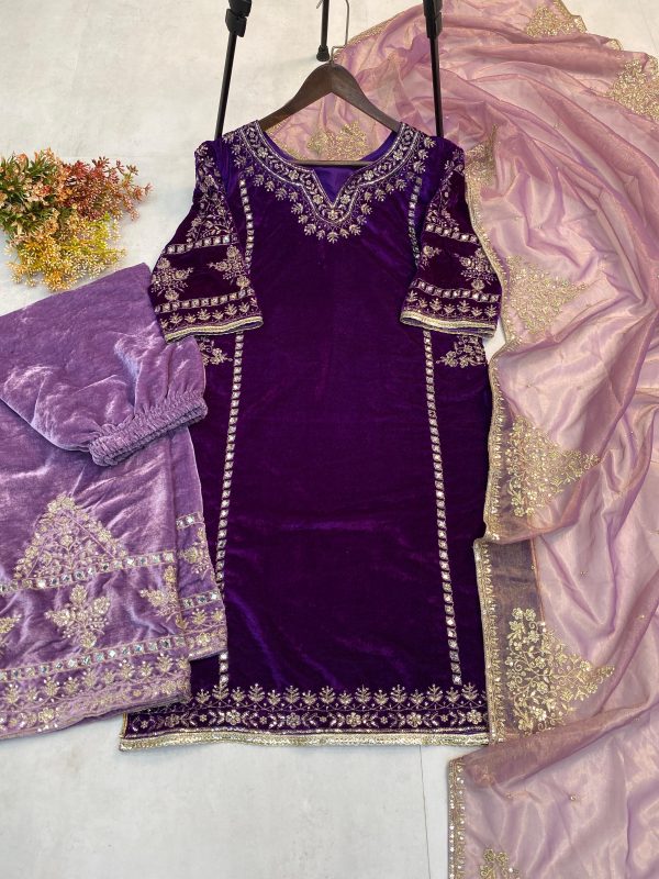 BE 297 DESIGNER VELVET SALWAR SUITS IN INDIA