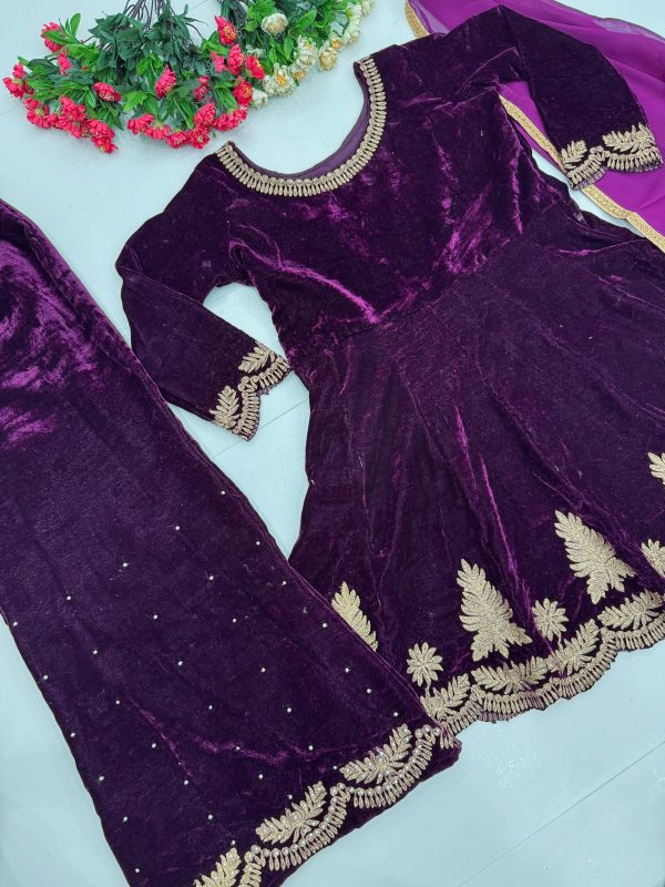 KARMA FASHION KF 1661 DESIGNER VELVET SUITS