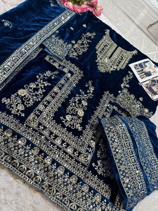 MEHBOOB TEX 1449 E VELVET PAKISTANI SUITS IN INDIA