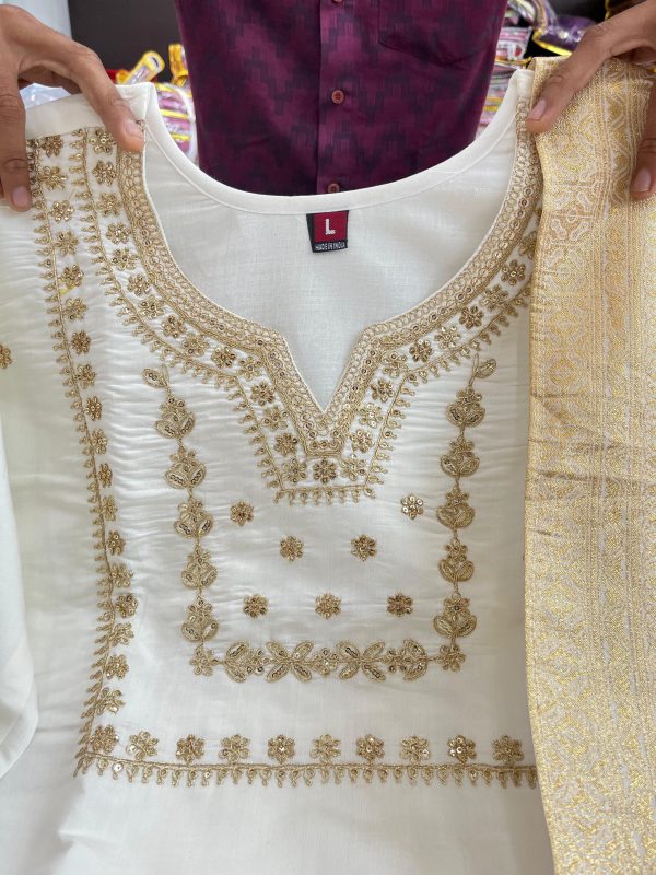 MURTI TRENDS NEW JANKI WHITE SUIT SET