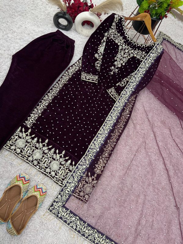 SHREE HARI NSR 818 D VELVET SALWAR SUITS