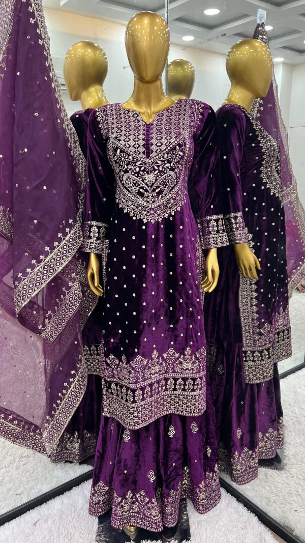 SHREE HARI SSR 5001 B DESIGNER VELVET SUITS WHOLESALE