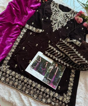 ZIAAZ DESIGNS 644 PAKISTANI VELVET SUITS