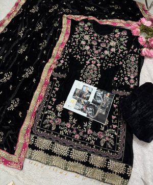 ZIAAZ DESIGNS 679 VELVET PAKISTANI SUITS