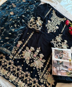 ZIAAZ DESIGNS 689 A PAKISTANI VELVET SUITS