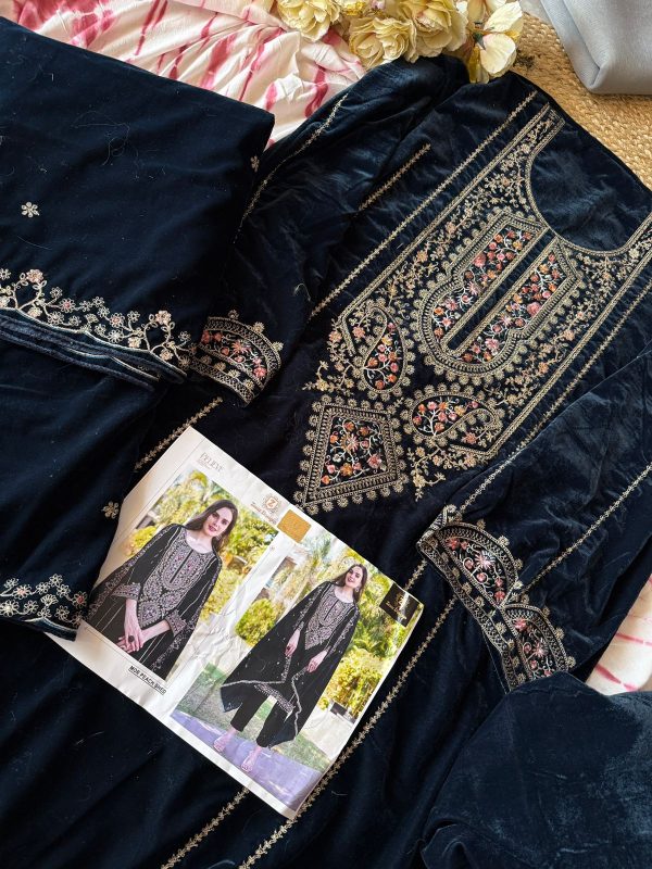 ZIAAZ DESIGNS 733 A VELVET PAKISTANI SUITS IN INDIA