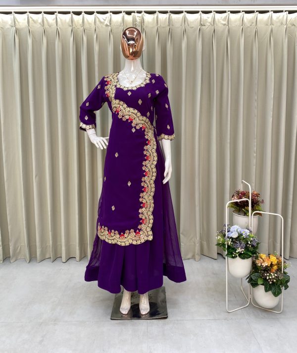 BE 307 A DESIGNER GOWN WHOLESALE IN INDIA