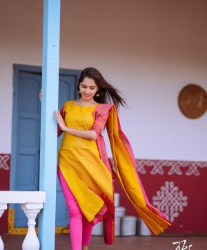 MURTI TRENDS YELLOW VATIKA COTTON SUITS SET