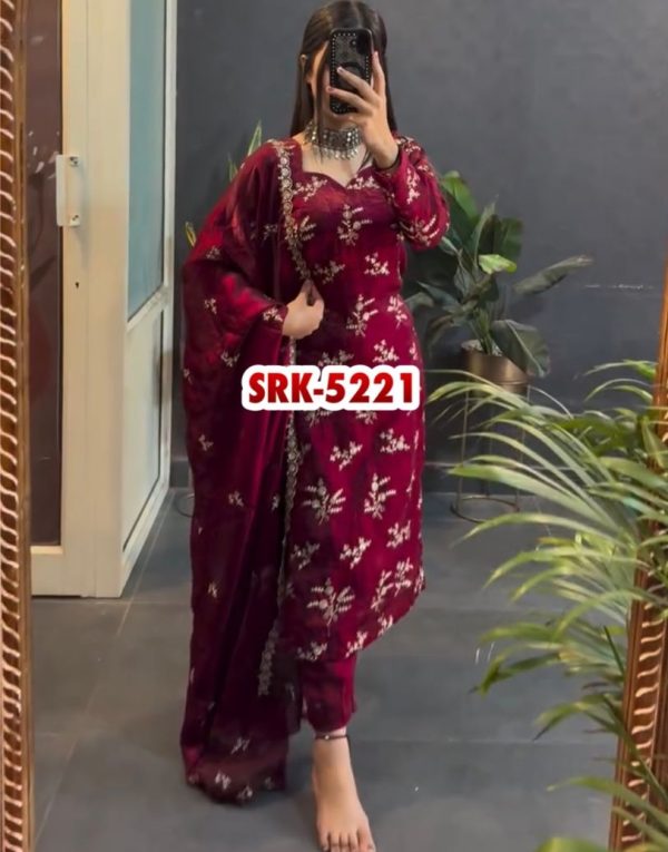 SHREE HARI SRK 5221 DESIGNER SALWAR SUITS WHOLESALE