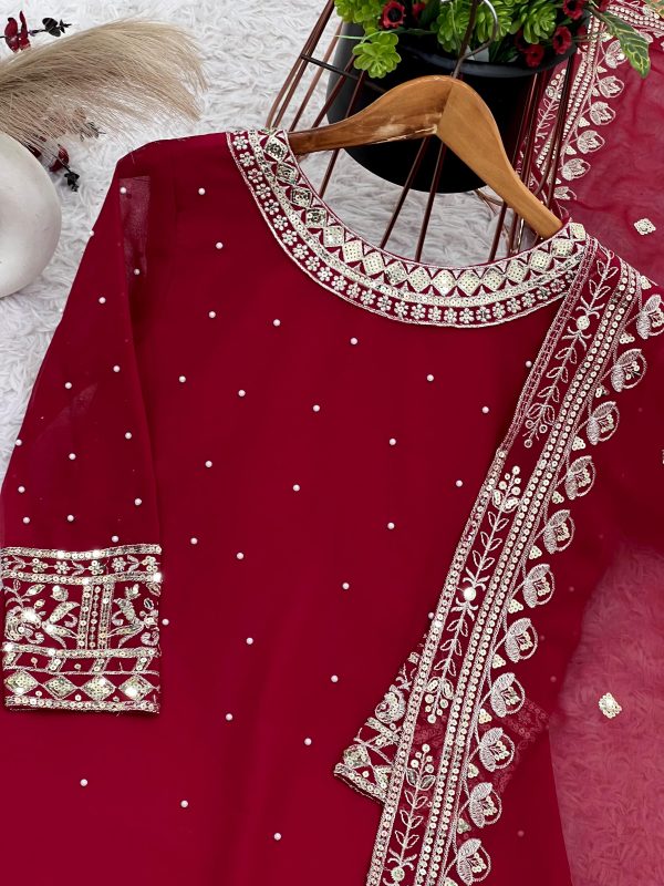 SHREE HARI SSR 502 B DESIGNER TOP GHARARA WHOLESALE