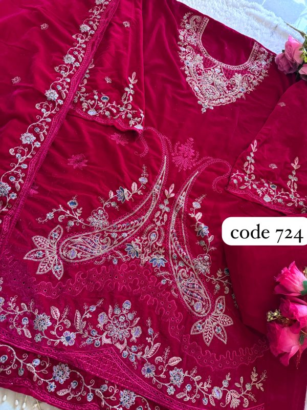 ZIAAZ DESIGNS 724 VELVET PAKISTANI SUITS IN INDIA