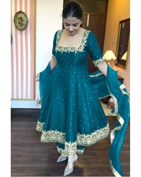 AAROHI DESIGNER AD 186 D ANARKALI GOWN WHOLESALE