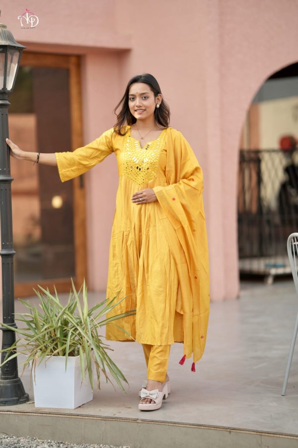 AKSHAR DESIGNER YELLOW KANCH MIRROR KURTI