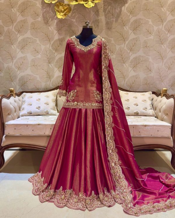 HK 1690 DESIGNER LEHENGA WHOLESALE