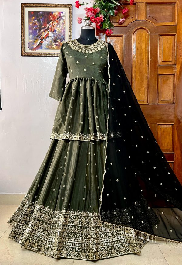 LC 1349 DESIGNER LEHENGA SUITS WHOLESALE