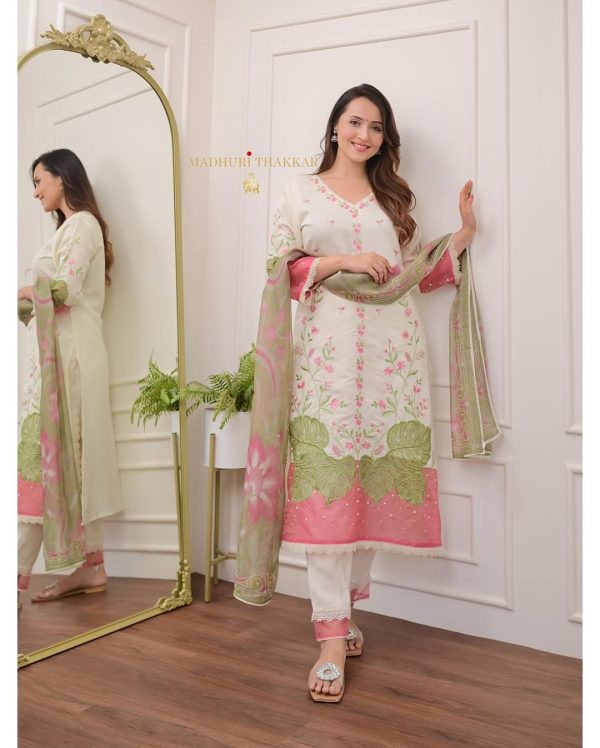 MURTI TRENDS BANARASI COTTON KURTI