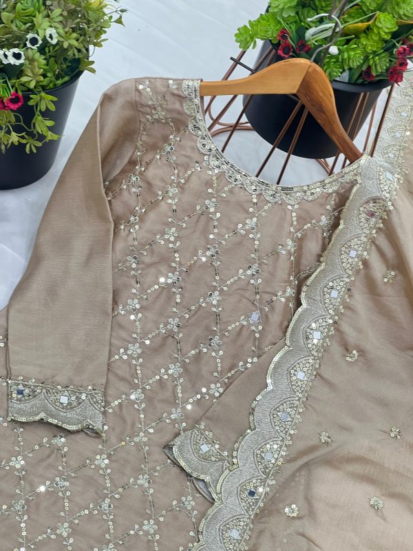 SHREE HARI NSR 839 DESIGNER SHARARA SUITS