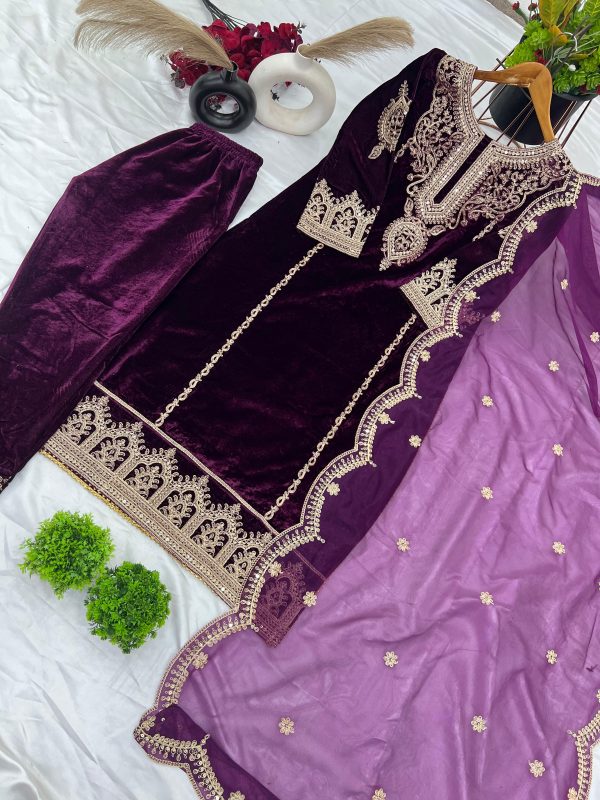 ZEEL FASHION ZF 5003 A DESIGNER VELVET SUITS