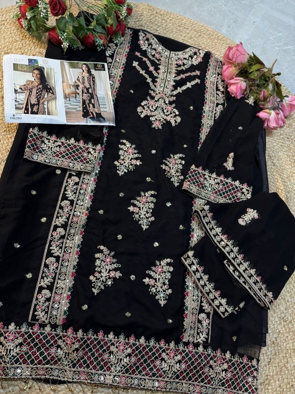 ZIAAZ DESIGNS 738 D PAKISTANI SUITS WHOLESALE