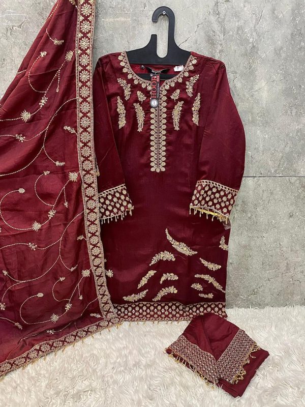 HOOR TEX HF 142 C READYMADE PAKISTANI SUITS