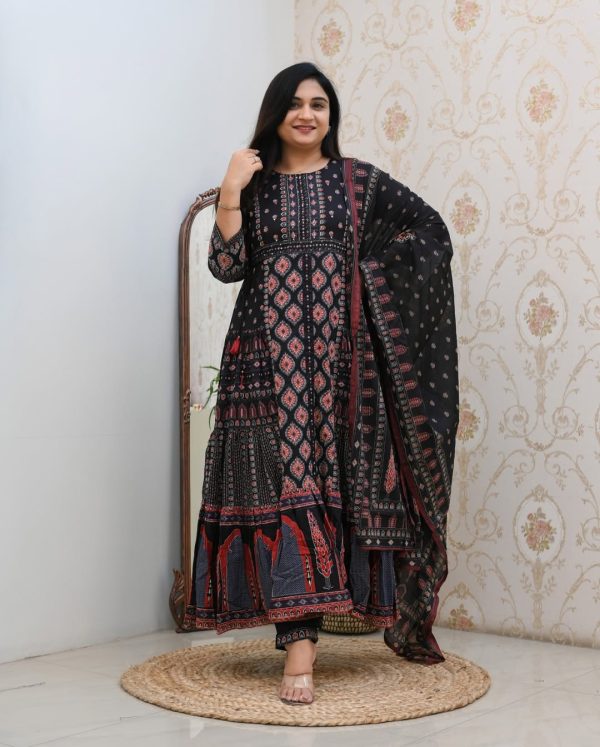 MURTI TRENDS BLACK PURE COTTON SUITS