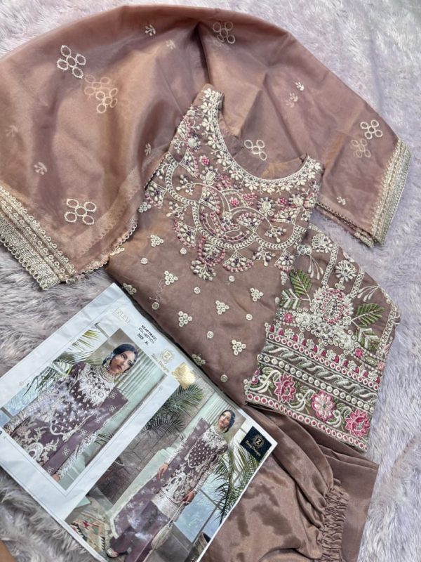 ZIAAZ DESIGNS 777 PAKISTANI SUITS WHOLESALE