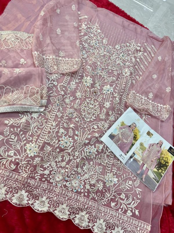 ZIAAZ DESIGNS 804 C PAKISTANI SALWAR SUITS