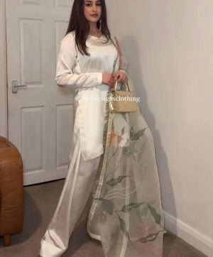 AAROHI DESIGNER PD 1098 A FARSHI PLAZZO SUITS
