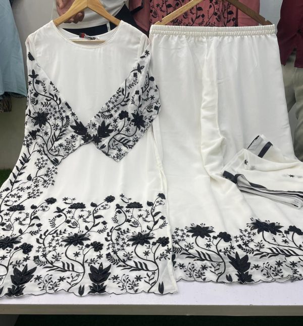 VS FASHION 12065 A READYMADE PAKISTANI SUITS