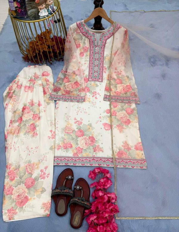 AAROHI DESIGNER AD 200 FARSHI PLAZZO SUITS