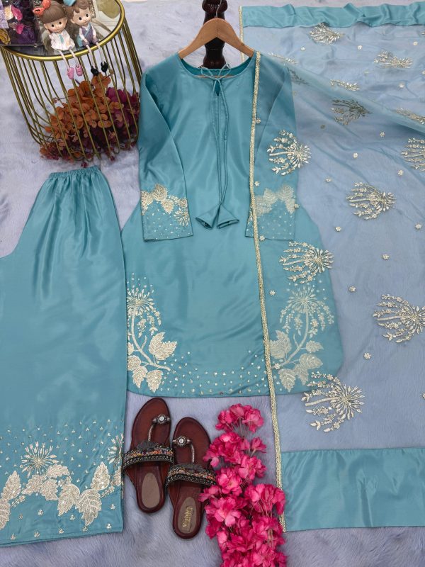 AAROHI DESIGNER AD 202 PARTY WEAR PLAZZO SUITS