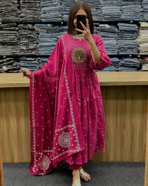 AKSHAR DESIGNER PINK VHALI COTTON KURTI
