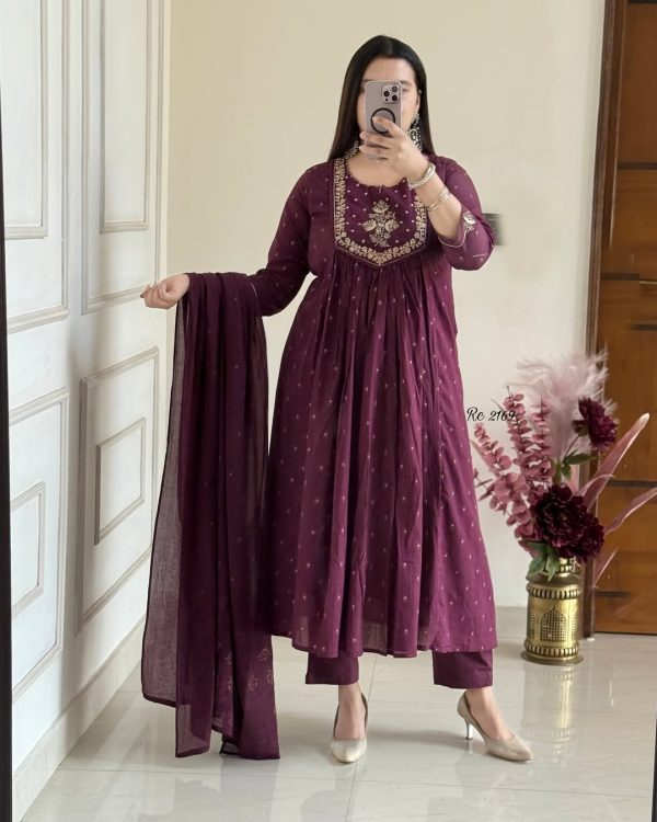 AKSHAR DESIGNER PURPLE THREE PIECE SUITS SET WHOLESAE