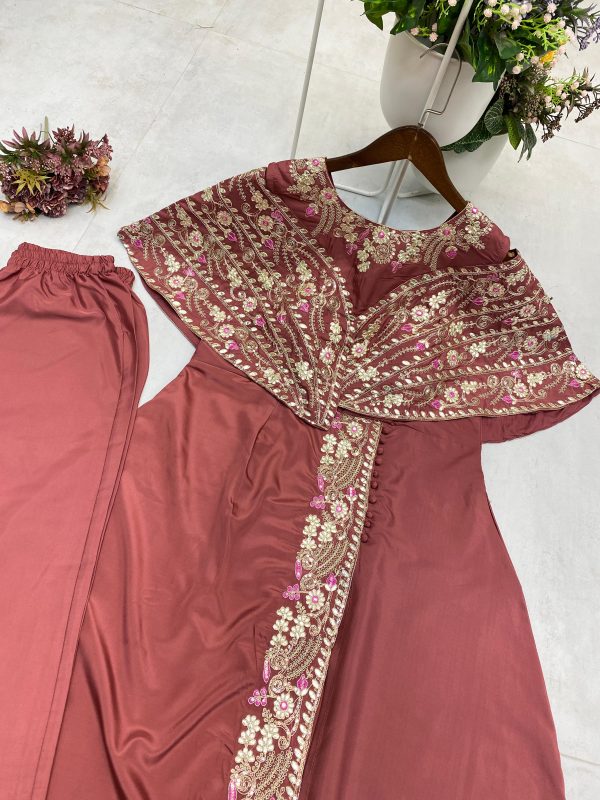 BE 327 C DESIGNER FANCY WESTERN STYLE SUITS WHOLESALE