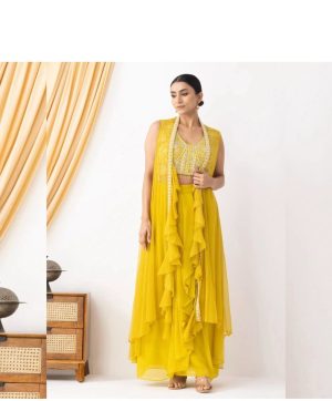 BE 332 A DESIGNER THREE PIECE HAND WORK WESTERN OUTFIT