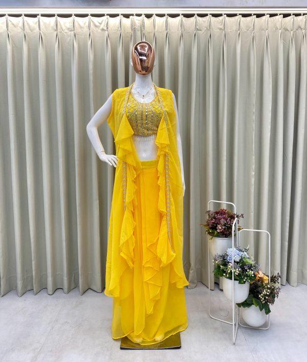 BE 332 A DESIGNER THREE PIECE HAND WORK WESTERN OUTFIT