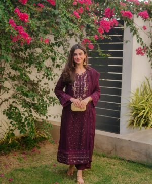 BE 346 TRENDING TOP PANT AND DUPATTA SET