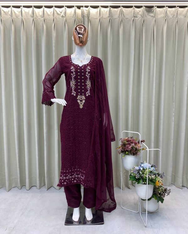 BE 346 TRENDING TOP PANT AND DUPATTA SET