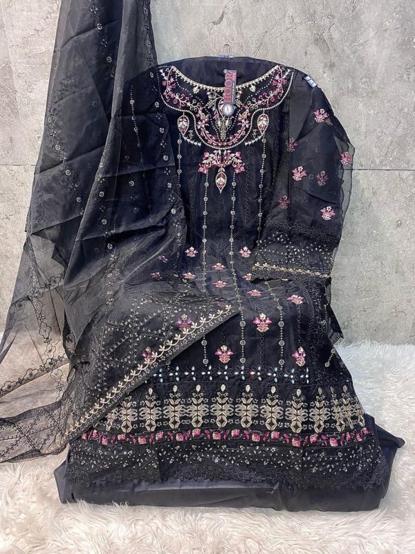 HOOR TEX OR 73 C ORGANZA PAKISTANI SUITS ONLINE