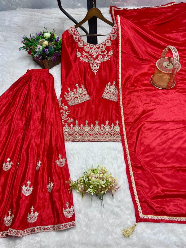 JENNY DESIGNER JD 604 A FANCY KURTI WITH FLAIRED PLAZZO