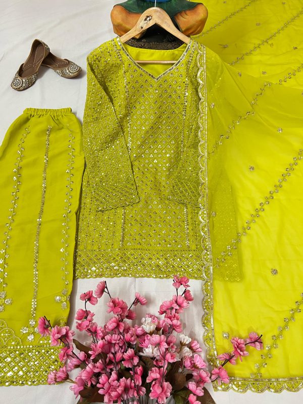 LC 1361 B DESIGNER KURTI PLAZZO SUITS WHOLESALE