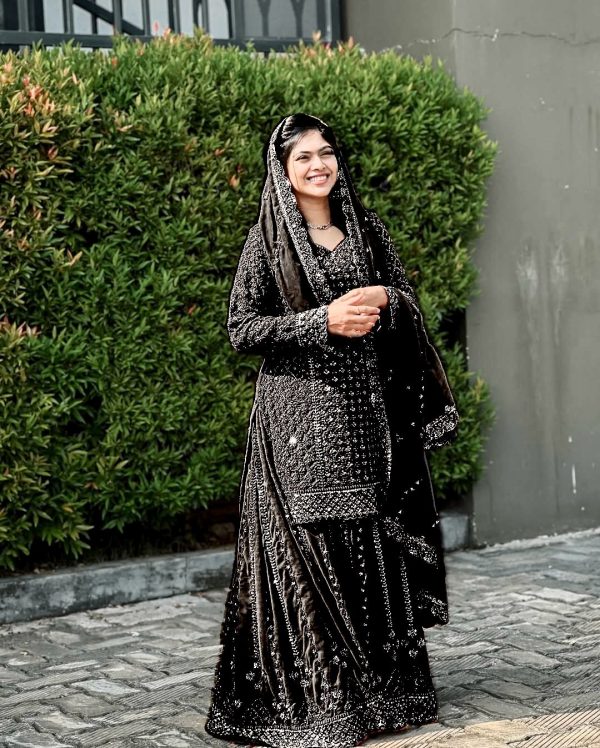 LC 1361 C DESIGNER KURTI PLAZZO SUITS WHOLESALE