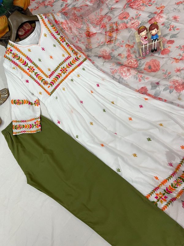 LC 1367 DESIGNER FLAIRED KURTI WHOLESALE