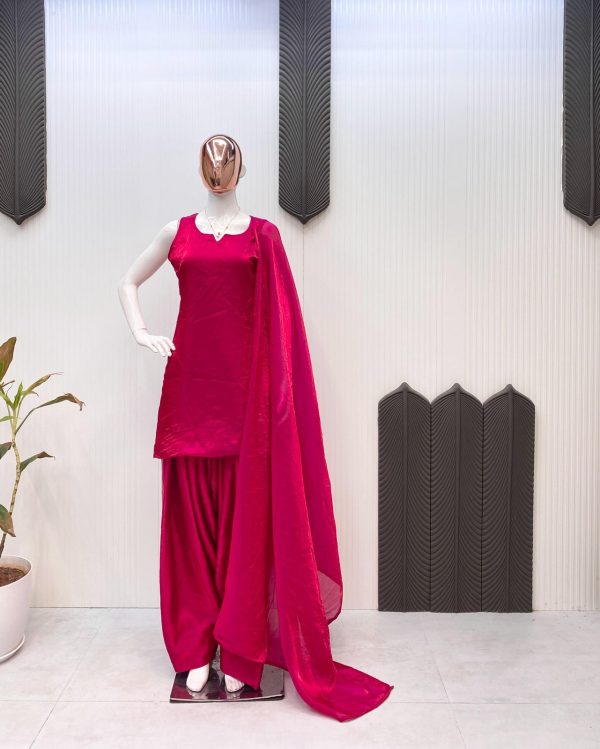 LG 1939 DESIGNER EXCLUSIVE FARSHI SALWAR SUIT