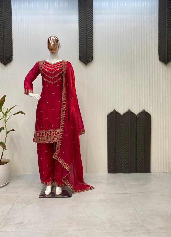 LG 1942 D DESIGNER WEAR EXCLUSIVE FENDI SILK SUITS