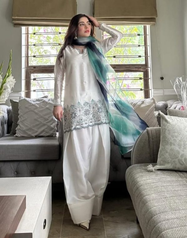 LG 1950 DESIGNER WEAR EXCLUSIVE FARSHI SALWAR SUITS