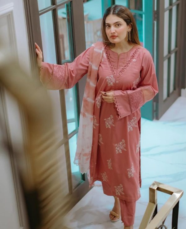 LG 1951 DESIGNER WEAR EXCLUSIVE SUIT IN ROMAN SILK