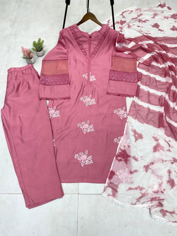 LG 1951 DESIGNER WEAR EXCLUSIVE SUIT IN ROMAN SILK